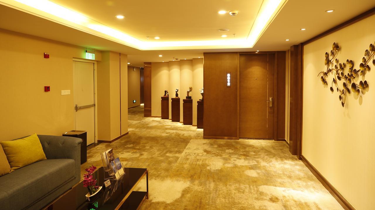 ננג'ינג Metropolo, Nanjing, Hundred Lakes מראה חיצוני תמונה