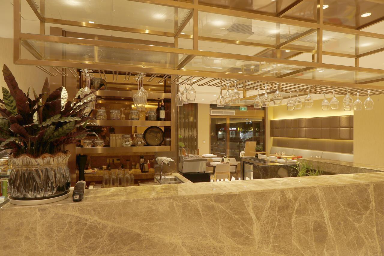 ננג'ינג Metropolo, Nanjing, Hundred Lakes מראה חיצוני תמונה